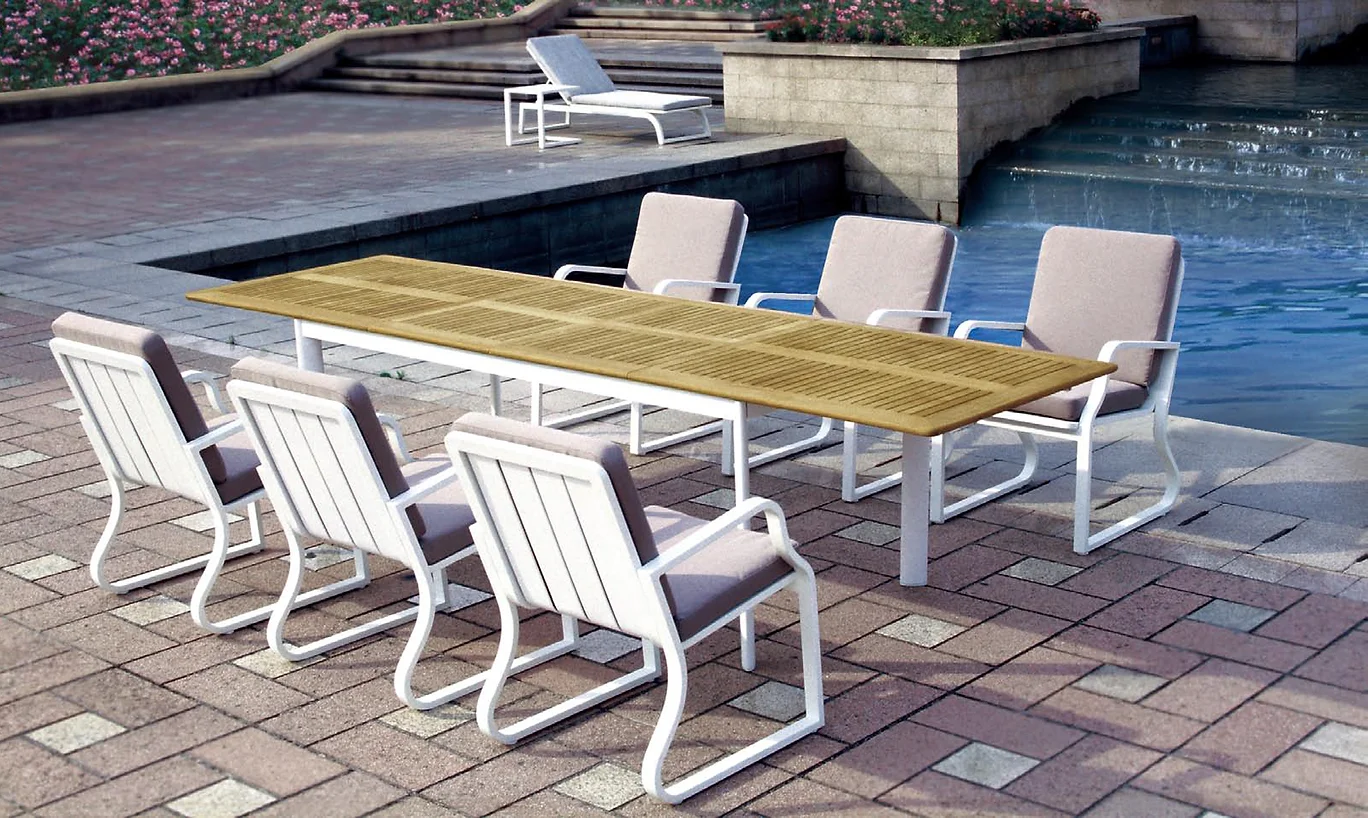 Outdoor Aluminum Furniture