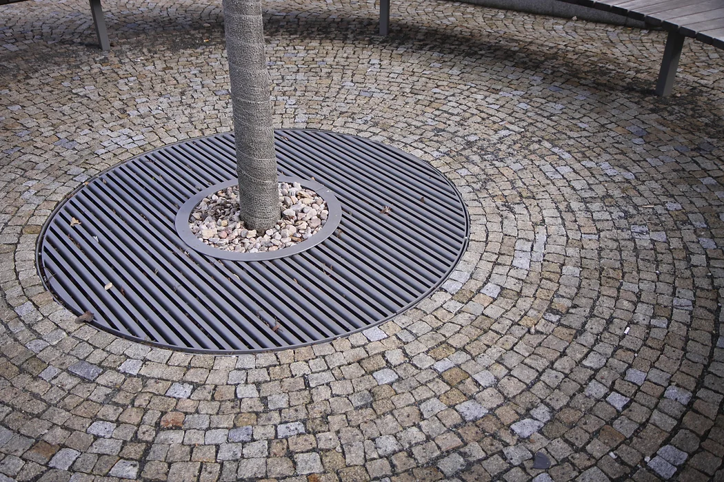 Tree Grills
